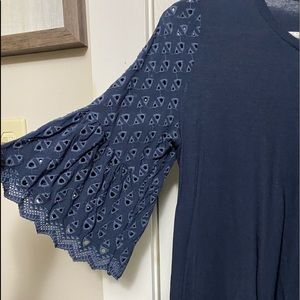 Like new women’s top